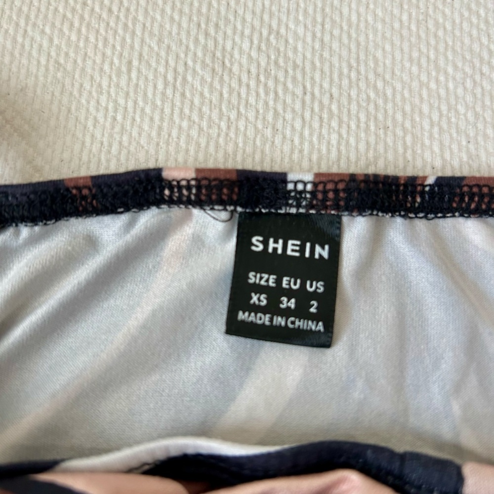 Swirl Dress Marble Brown Black White Pink Ruched Chest Sides by Shein Size XS - Picture 13 of 13